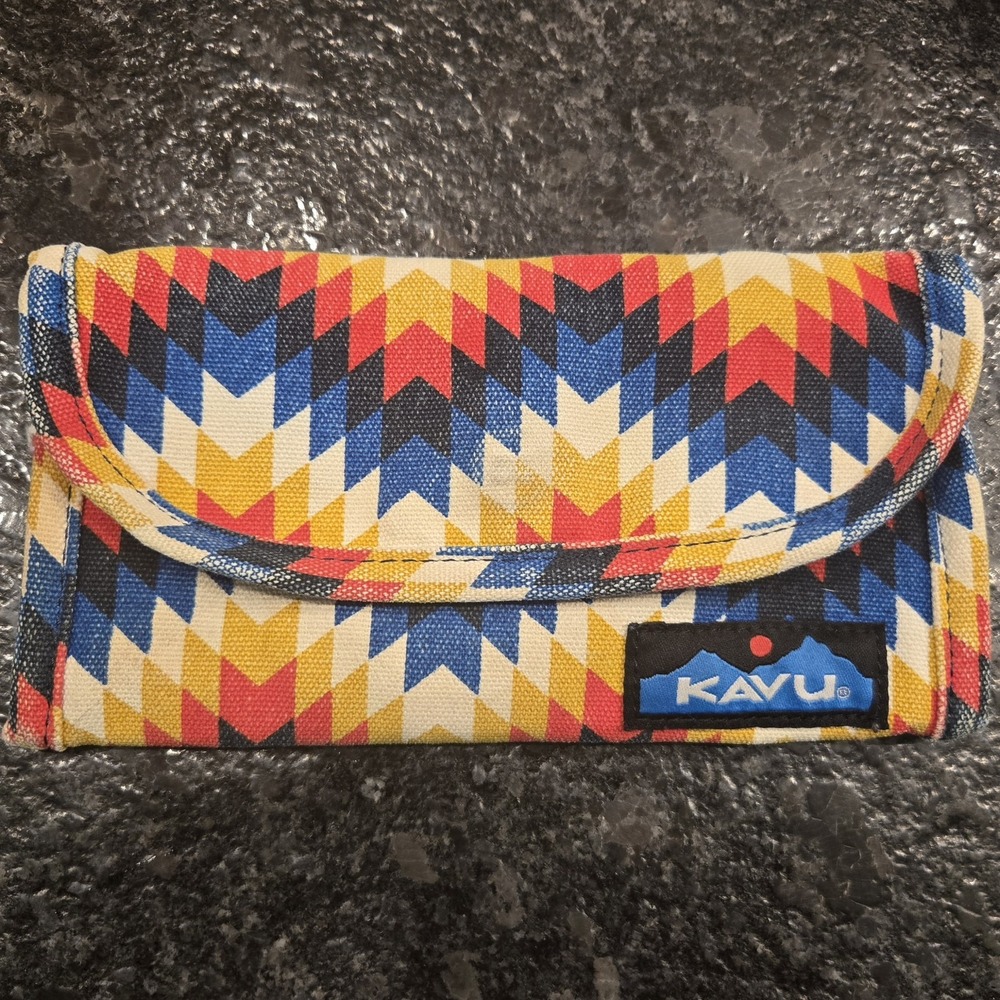 KAVU Wallet TriFold Big Spender Geometric Aztec Red Blue Yellow White Purse
